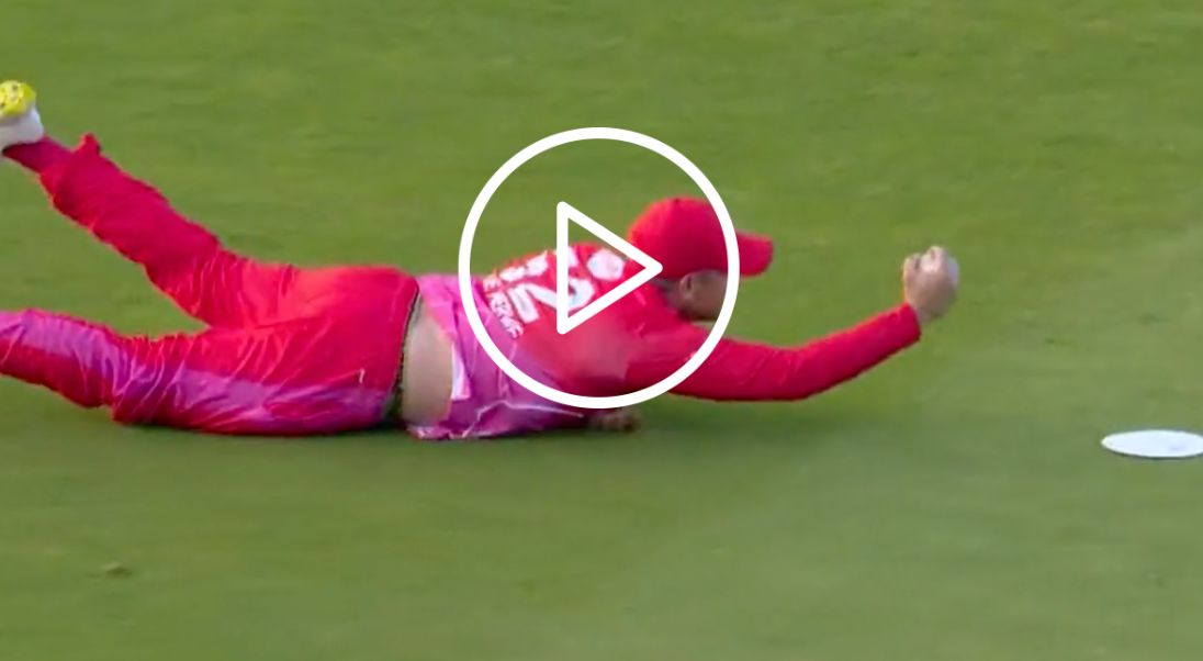 [WATCH] Roelof Van der Merwe's Jaw-Dropping Rebound Catch To Oust Moeen Ali in The Hundred 2023